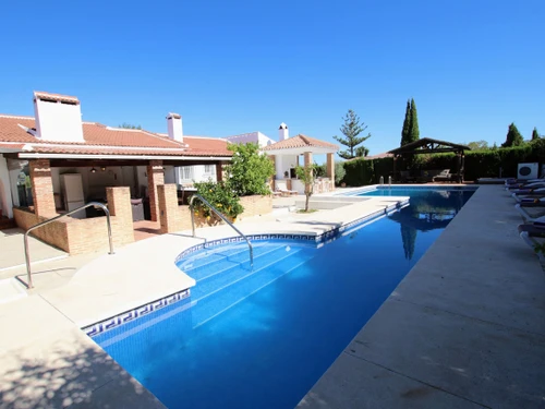Villa Alhaurín de la Torre, 5 pièces, 10 personnes - photo_1011874570335