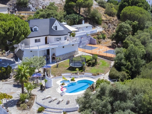 Villa Alhaurín de la Torre, 4 Schlafzimmer, 11 Personen - photo_1011874607036