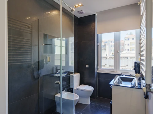 Appartement Porto, 4 pièces, 8 personnes - photo_1011874651587