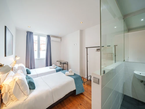 Ferienwohnung Porto, 3 Schlafzimmer, 10 Personen - photo_1011874658935