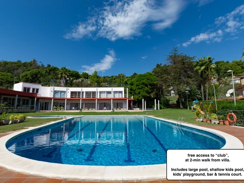 Villa Blanes, 4 bedrooms, 8 persons - photo_1011874667589
