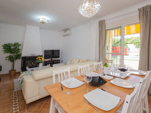 Villa Alhaurín de la Torre, 4 Schlafzimmer, 8 Personen - photo_1011874682558