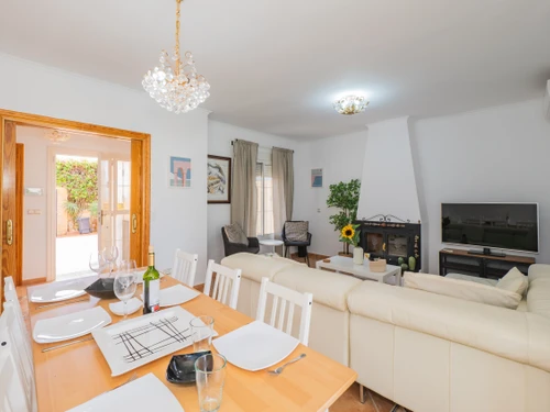 Villa Alhaurín de la Torre, 4 Schlafzimmer, 8 Personen - photo_1011874682558