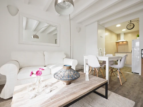Apartment Barcelona, 2 bedrooms, 4 persons - photo_1011874691849