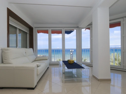 Apartment Salou, 3 bedrooms, 8 persons - photo_1011874705963