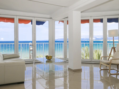 Apartment Salou, 3 bedrooms, 8 persons - photo_1011874705963