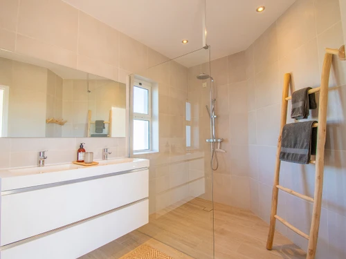 Villa Estômbar, 4 pièces, 6 personnes - photo_1011874726949