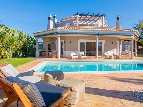 Villa Estômbar, 4 pièces, 6 personnes - photo_1011874726949