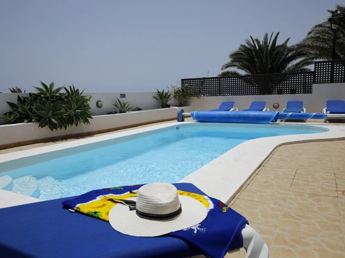 Villa Puerto del Carmen, 3 Schlafzimmer, 6 Personen - photo_1011874747803
