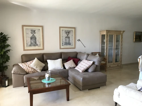Apartamento Estepona, 2 dormitorios, 5 personas - photo_1011874751716