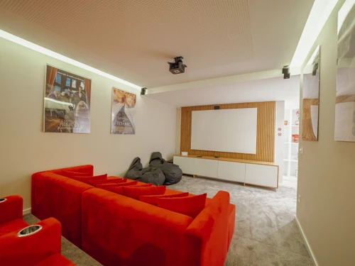 Villa Oporto, 5 bedrooms, 10 persons - photo_1011874766447