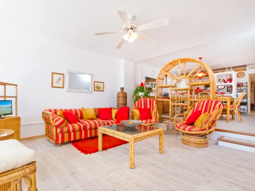 Apartment Alcúdia, 2 bedrooms, 4 persons - photo_1011874775933