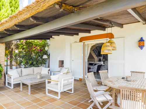 Villa Manilva, 5 bedrooms, 10 persons - photo_1011874777398