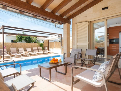 Villa Alcúdia, 4 bedrooms, 8 persons - photo_1011874784601