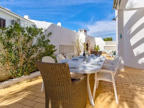 Villa Carvoeiro, 4 Schlafzimmer, 8 Personen - photo_1011874787482
