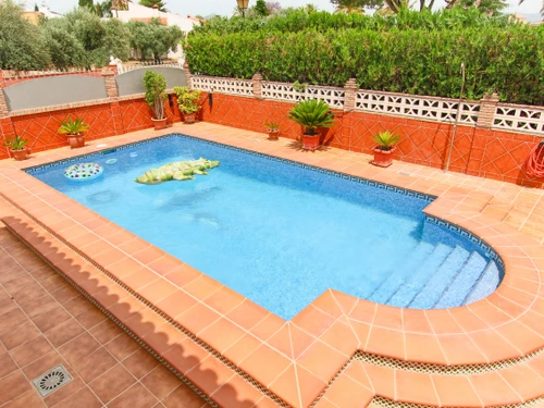 Villa Alhaurín de la Torre, 5 pièces, 10 personnes - photo_1011874793913