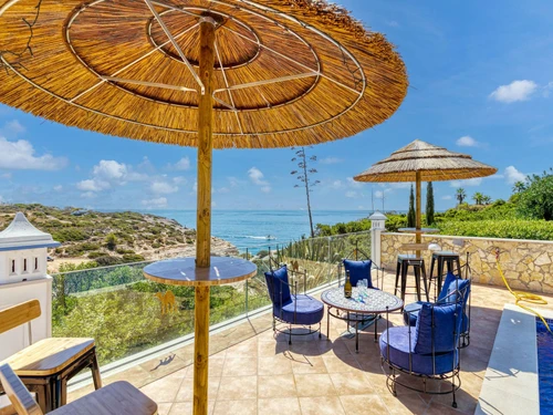 Villa Carvoeiro, 3 bedrooms, 6 persons - photo_1011874795574