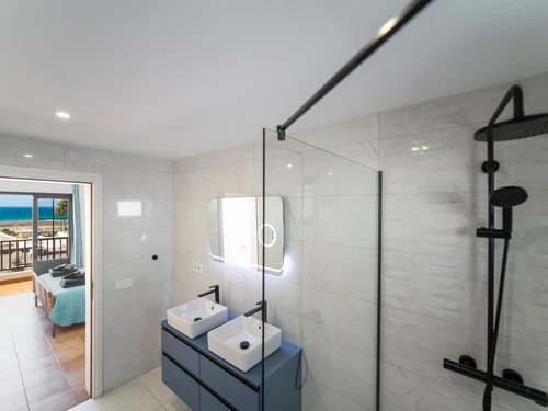 Villa Tías, 5 pièces, 8 personnes - photo_1011874842604