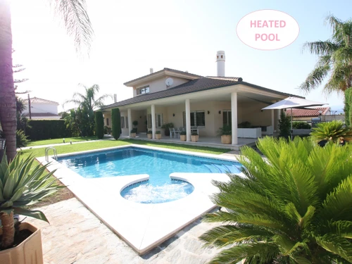 Villa Alhaurín de la Torre, 6 pièces, 10 personnes - photo_1011874858965