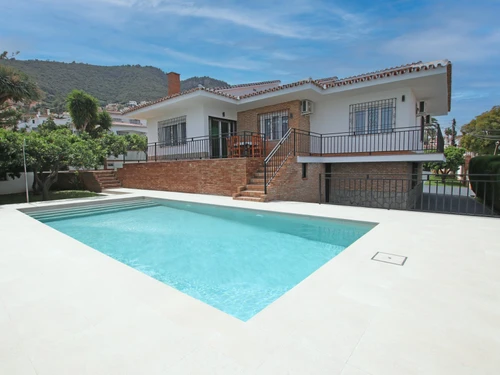 Villa Alhaurín de la Torre, 3 Schlafzimmer, 8 Personen - photo_1011874861591