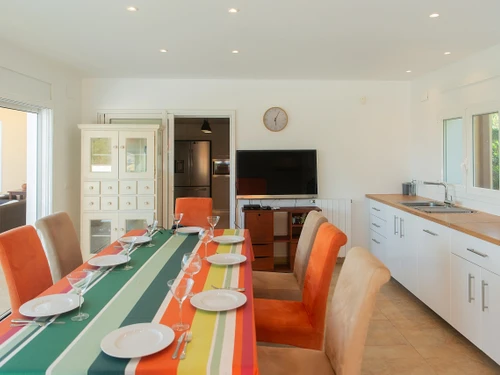 Villa Palau-saverdera, 6 pièces, 10 personnes - photo_1011874864191