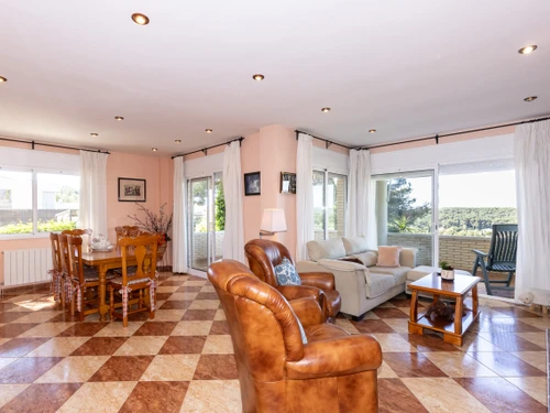 Villa Torredembarra, 4 dormitorios, 10 personas - photo_1011874876419