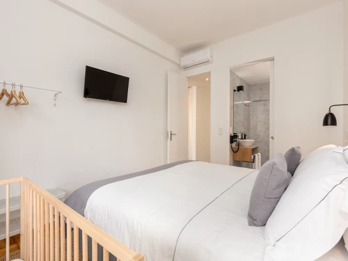 Apartment Porto, 4 bedrooms, 12 persons - photo_1011874888021