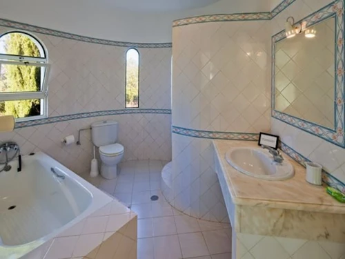 Villa Albufeira, 4 Schlafzimmer, 8 Personen - photo_1011874888161