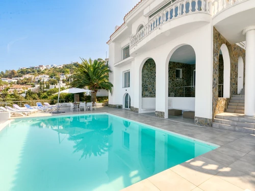 Maison Roses, 5 pièces, 10 personnes - photo_1011874908541