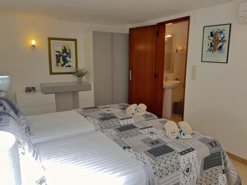 Villa Vilamoura, 5 Schlafzimmer, 8 Personen - photo_1011874931205