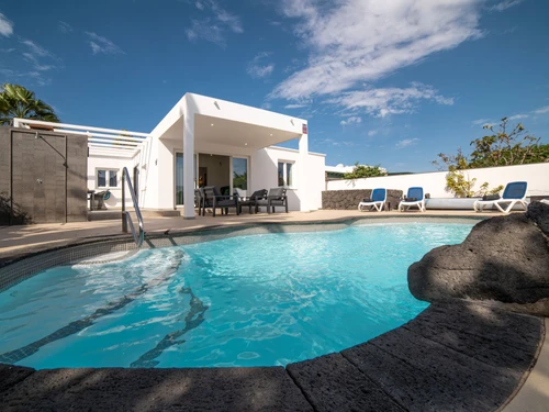 Villa Playa Blanca, 4 pièces, 5 personnes - photo_1011874941731