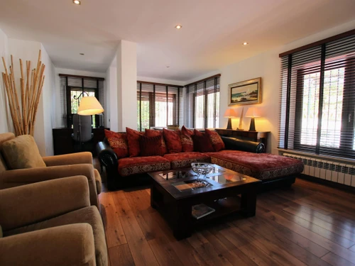 Villa Alhaurín de la Torre, 5 pièces, 10 personnes - photo_1011874949170