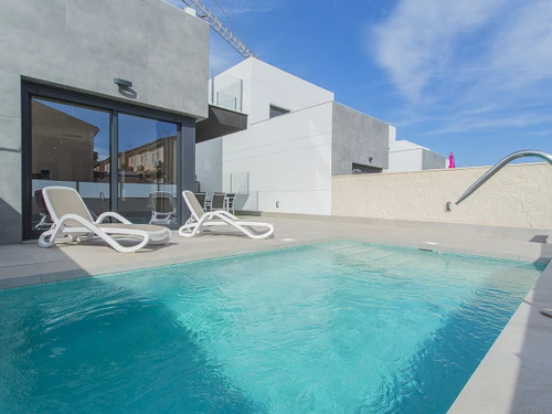 Villa Torrevieja, 4 Schlafzimmer, 8 Personen - photo_1011874963676