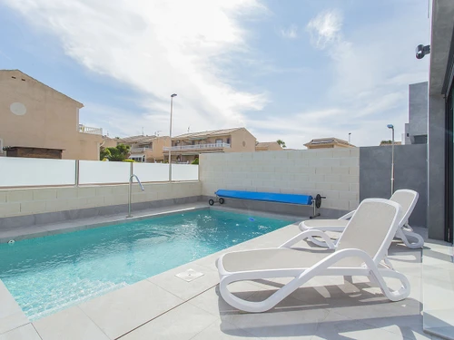 Villa Torrevieja, 4 Schlafzimmer, 8 Personen - photo_1011874963676