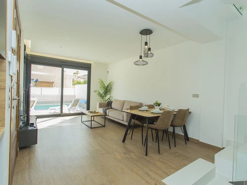 Villa Torrevieja, 4 Schlafzimmer, 8 Personen - photo_1011874963676