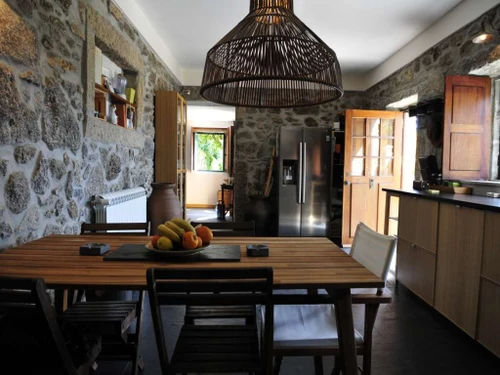 Villa Ponte de Lima, 4 Schlafzimmer, 9 Personen - photo_1011874965540