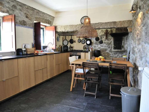 Villa Ponte de Lima, 4 Schlafzimmer, 9 Personen - photo_1011874965540