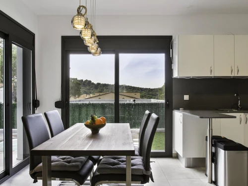 Villa L'Escala, 3 dormitorios, 6 personas - photo_1011874966936