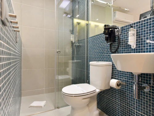 Apartment Porto, 5 bedrooms, 14 persons - photo_1011874978868