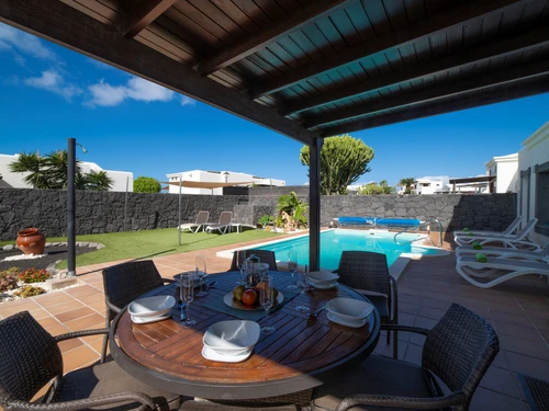 Villa Playa Blanca, 4 pièces, 6 personnes - photo_1011874992296