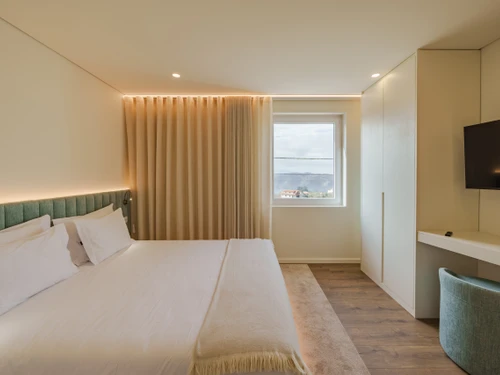 Villa Peso da Régua, 4 Schlafzimmer, 8 Personen - photo_1011874993151