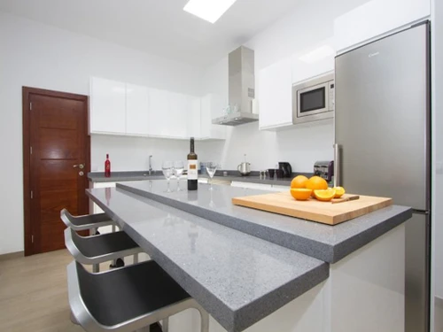 Villa Puerto del Carmen, 4 bedrooms, 8 persons - photo_1011875004009