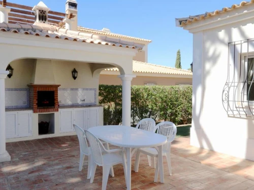 Villa Quarteira-Vilamoura, 4 bedrooms, 9 persons - photo_1011875020598