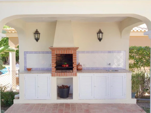 Villa Quarteira-Vilamoura, 4 bedrooms, 9 persons - photo_1011875020598