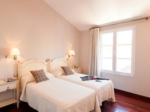 Villa San Bartolomé de Tirajana, 5 pièces, 8 personnes - photo_1011875022220