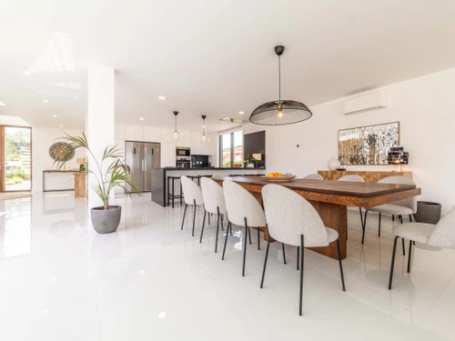 Villa Setúbal, 4 Schlafzimmer, 8 Personen - photo_1011875028305