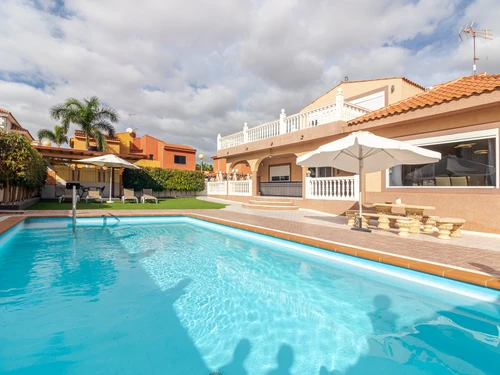 Chalet San Bartolomé de Tirajana, 4 Schlafzimmer, 8 Personen - photo_1011875034737