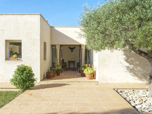 Villa Tarragona, 4 bedrooms, 8 persons - photo_1011875042851