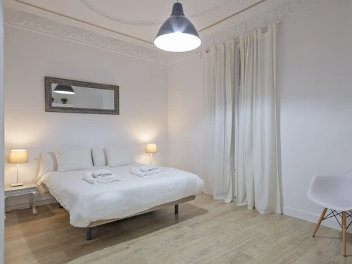 Ferienwohnung Barcelona, 4 Schlafzimmer, 6 Personen - photo_1011875055100