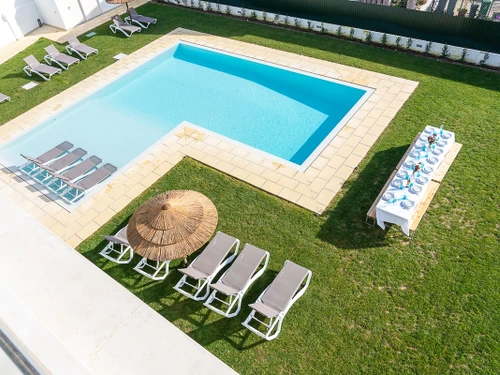 Villa Charneca de Caparica, 9 Schlafzimmer, 20 Personen - photo_1011875062056